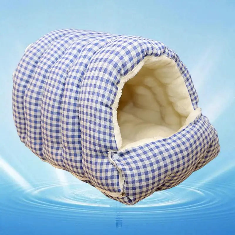 Warm Winter Pet Sleeping Bag – Cozy Bed for Cats & Dogs